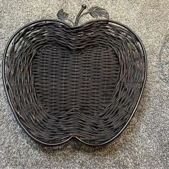 None Other - Vintage Metal And Wicker Apple Shaped Basket